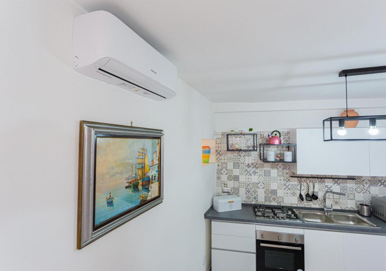 Apartamento Independent House 51 Nápoles Exterior foto